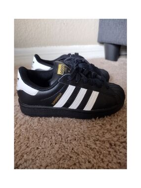 Adidas Superstar C Kids Black & White Sneakers Size 11.5